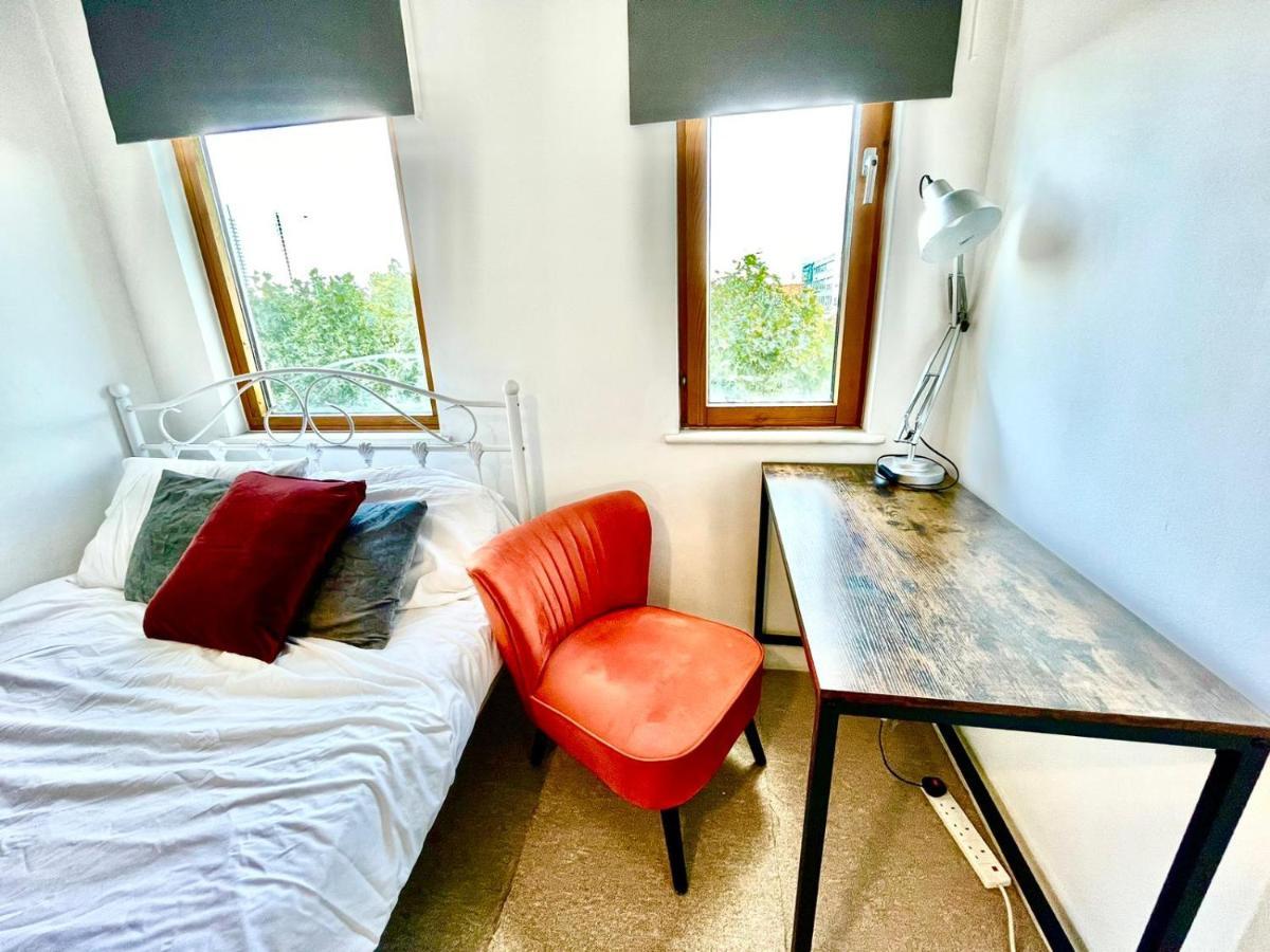 Manchester City Center Apartment Esterno foto
